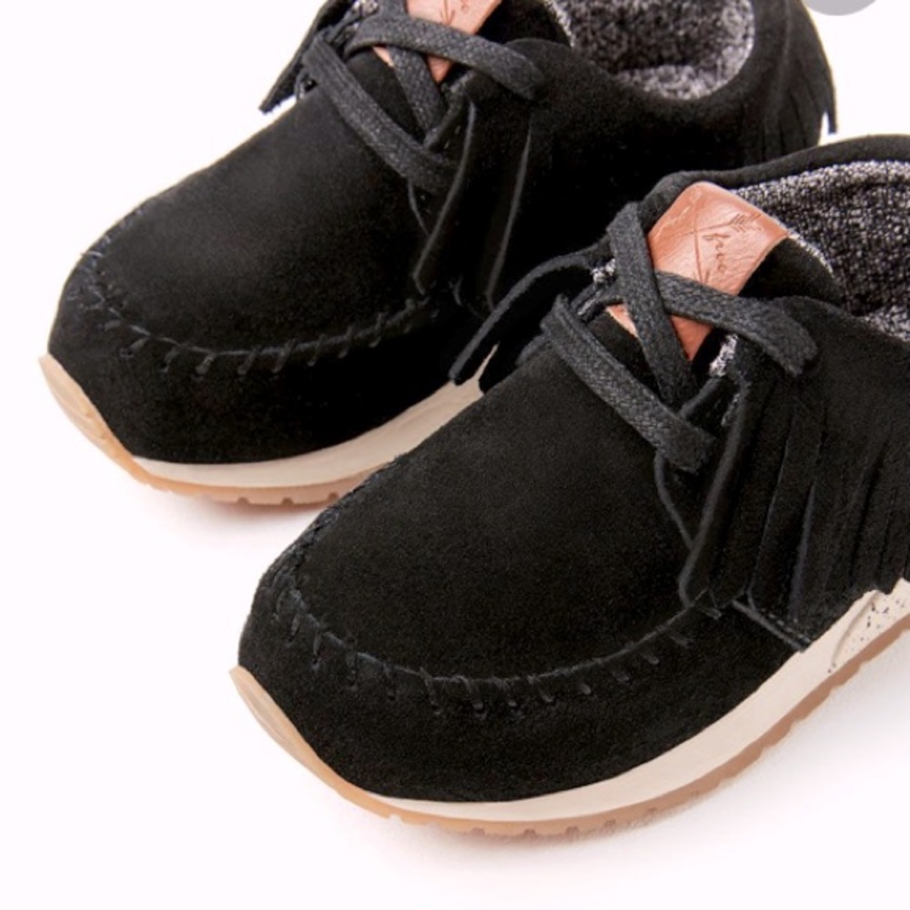 ZARA KIDS TODDLER FRINGE SUEDE SNEAKERS